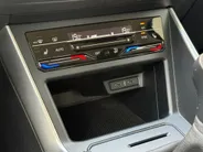 Volkswagen Polo 1.0 TSI R-Line Apple/Android | Camera | cruise control
