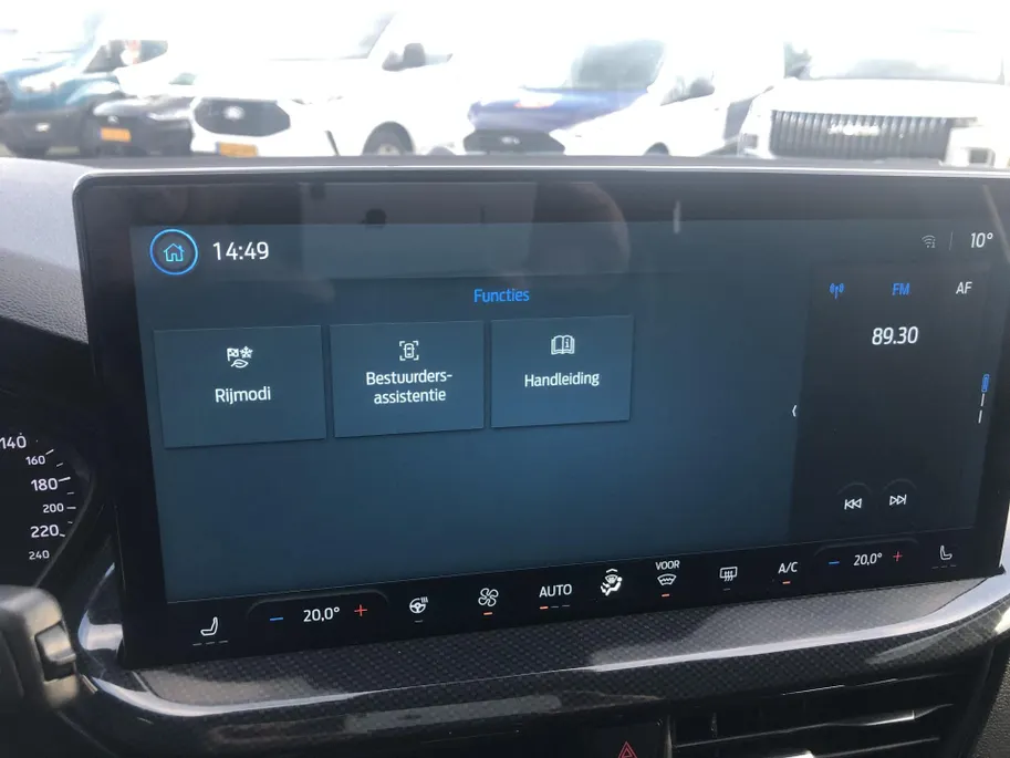 Ford Focus Wagon 1.0 EcoBoost Hybrid ST Line GROOT NAVIGATIESCHERM.