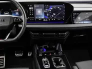 Audi Q6 e-tron Sportback S edition performance 100 kWh 306pk · SOH 97,5% · Panoramadak · 360 Camera · Wegklapbare Trekhaak · Bang & Olufsen · Leder · Warmtepomp · Head-Up · 20'' Inch · Garantie t/m 17-09-2030 of 100.000km