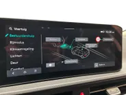 Kia EV6 Light Edition 63 kWh Navigatie | Stoel + stuurverwarming | Achteruitrijcamera | Climate control |