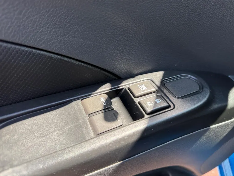 Suzuki Celerio 1.0 Comfort | Unieke kilometerstand | Bluetooth radio | Airconditioning | Lichtmetalen velgen met Allseason banden | 12 maanden BOVAG garantie |