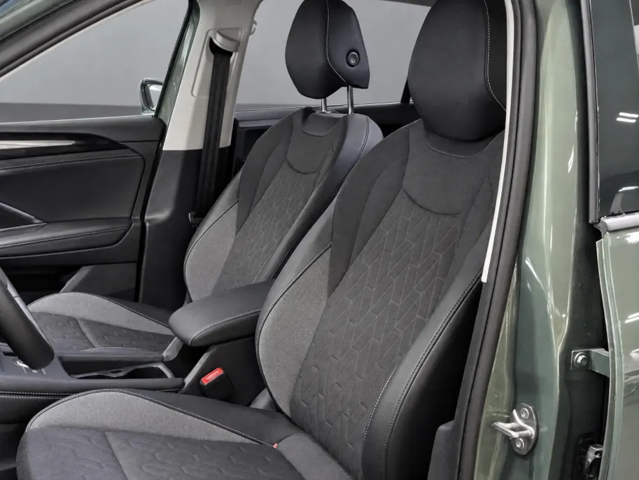 Volkswagen Tiguan 1.5 eTSI 130pk DSG Life Edition · 360 Camera · Inklap. Trekhaak · Stuur- & Stoelverwarming · Dodehoeksensoren · Apple/Android Car Play · Garantie t/m 17-11-2027