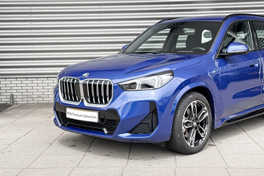 BMW X1 xDrive23i