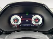 Kia Ceed Sportswagon 1.0 T-GDi DynamicPlusLine | Stoel- en stuurverwarming | Elektrisch bedienbare achterklep | Parkeersensoren voor- en achter | Achteruitrijcamera | Apple/Android Carplay | Navi | Cruise Control