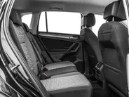 Volkswagen Tiguan 1.4 TSI eHybrid 245pk DSG Life Business · Camera · Inklap. Trekhaak · Stuur- & Stoelverwarming · Parkeerassistent · Apple/Android Car Play ·