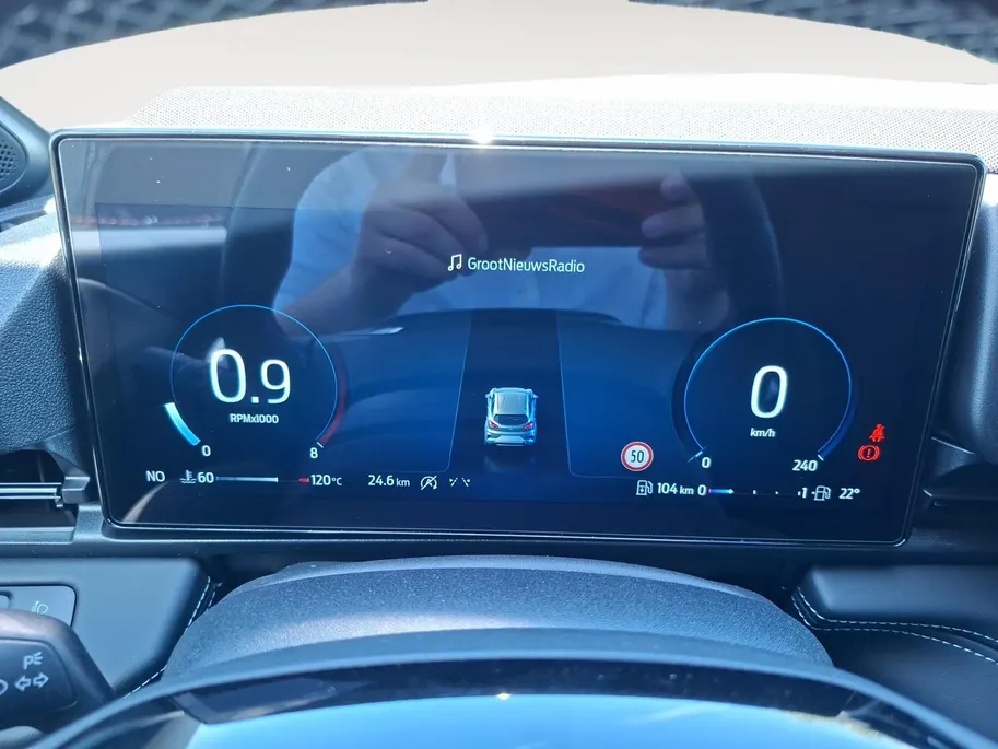 Ford Puma 1.0 EcoBoost Hybrid Titanium | !gratis upgrade naar automaat! | Winterpack | Afn. Trekhaak | Camera | Climate Control | Apple Carplay&Android Auto | Nieuw op voorraad!