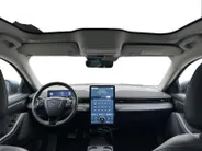 Ford Mustang Mach-E Extended RWD 98 kWh 294pk | 95,5% SOH | WLTP 610km rijbereik | Stoel- stuur en voorruitverwarming | Panorama dak | Elektrische stoelen | Technologypack +