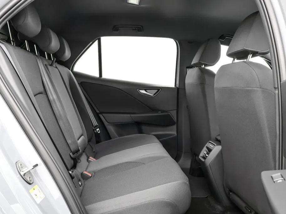 Volkswagen ID.3 Neo Life 61 kWh accu 190 PK Elektr. aandrijving · Comfort Pakket · Zijruiten achter en achterruit getint ·