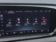 Audi Q6 e-tron S edition performance 100 kWh 306pk · SOH 98,1% · Panoramadak · Warmtepomp · 360 Camera · Wegklapbare Trekhaak · Bang & Olufsen · Kuipstoel · 21'' Inch · Garantie t/m 21-01-2031 of 100.000km