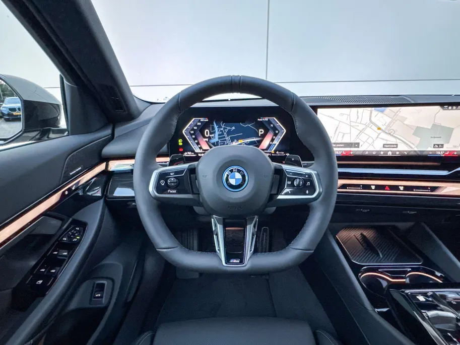 BMW 5 Serie Sedan 530e M Sport Edition
