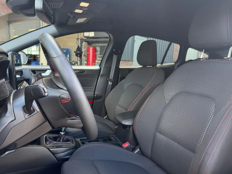Ford Focus Wagon 1.0 EcoBoost Hybrid ST Line | Dealeronderhouden | NL Auto | Winter Pack |