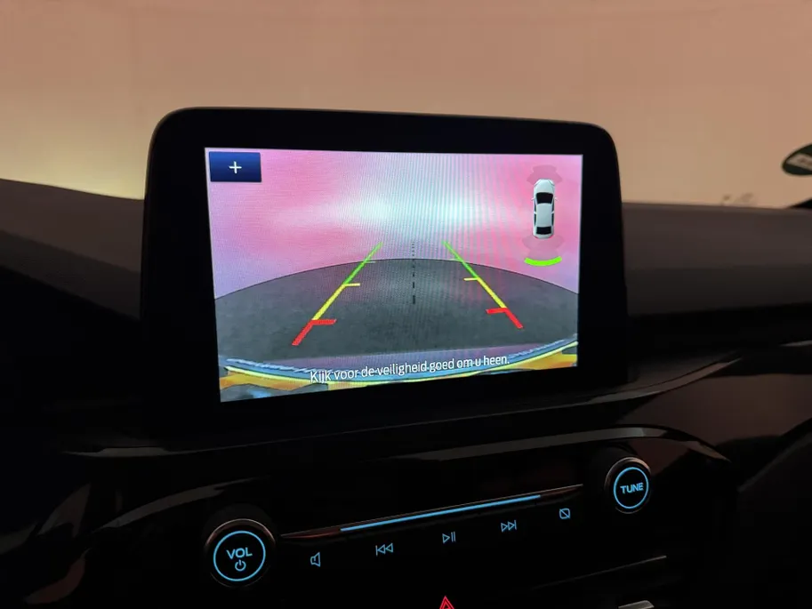 Ford Kuga 2.5 PHEV ST-Line | Elektrisch Wegklapbare Trekhaak | Panorama Dak | Winter Pack |