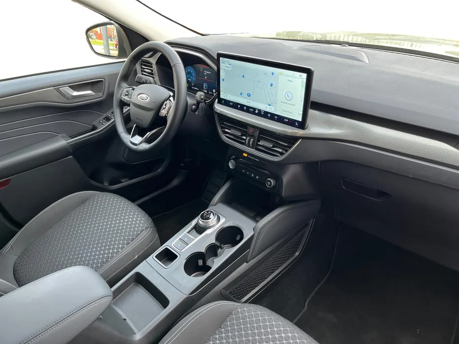 Ford Kuga 2.5 PHEV Titanium | TREKHAAK! | Driver Assistance Pack | Adaptieve Cruise Control | 360 Camera | Trekhaak | 2100KG Trekgweicht | Winter Pack |