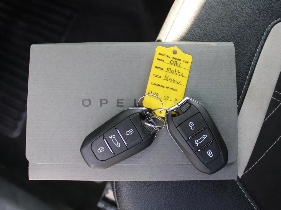 Opel Mokka 1.2 Turbo Ultimate | Automaat | Camera | Massagestoel | Clima | Cruise adapt. | 18" LM | Dodehoek detectie | LED | Navi |
