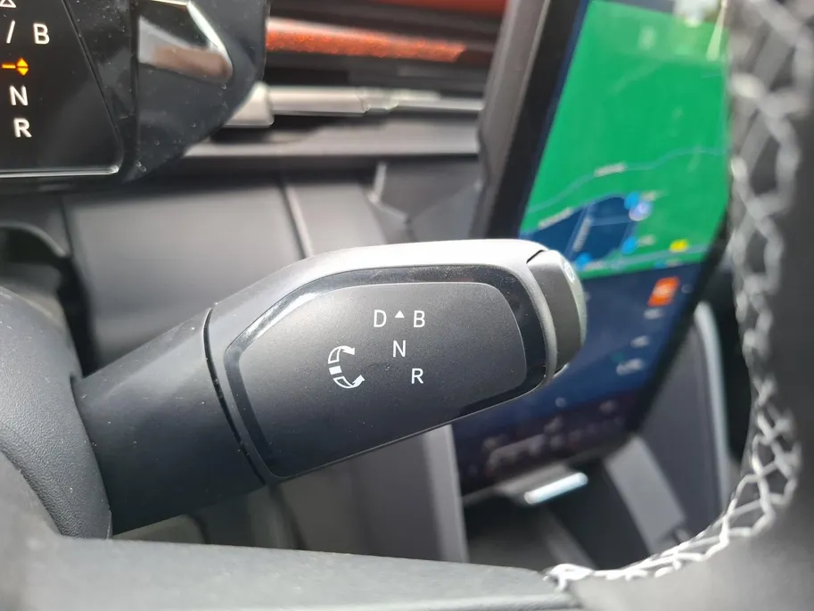 Ford Explorer Collection Extended Range RWD 79 kWh | Driver assistancepack | B&O Audio | Head-up Display | Trekhaak | Adaptive Cruisecontrol | Dodehoekdetectie | Stoelmassage | 360Camera | Nieuw op voorraad! |
