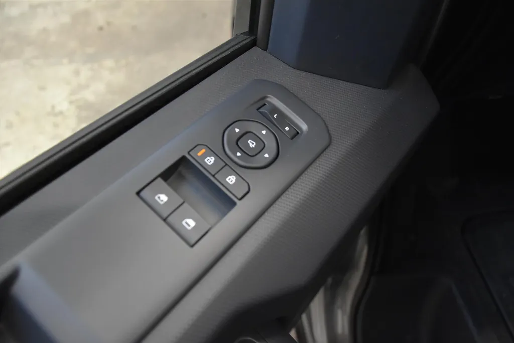 Kia PV5 Passenger 71,2 kWh Elite NIEUW - VOORRAAD ACTIE