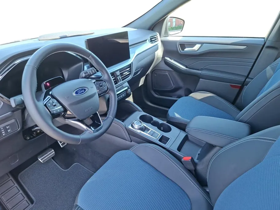 Ford Kuga 2.5 PHEV BlueCruise Edition 243PK | 20' Lichtmetalen velgen | El. Trekhaak | Premium Connectivity | Panoramadak | 4000,- Ford Voordeel