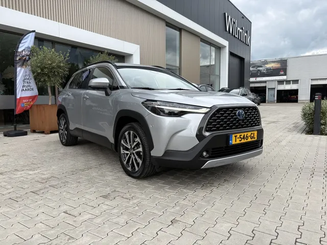 Toyota Corolla Cross 2.0 HP Hybrid Launch Edition | Trekhaak