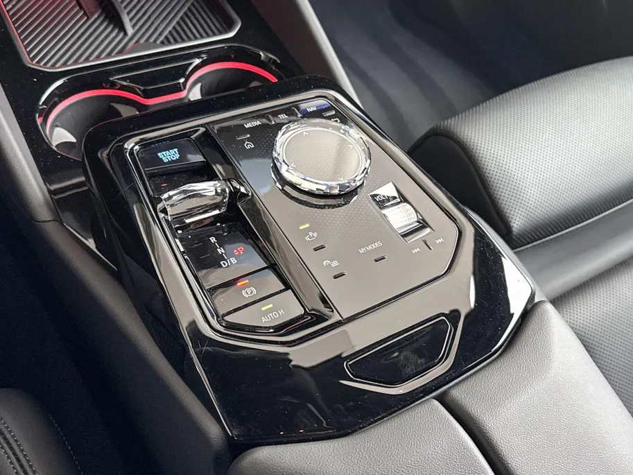 BMW i5 Touring eDrive40 84 kWh