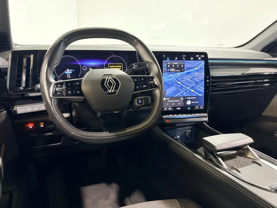 Renault Espace 200PK E-Tech full hybrid techno 7p. Automaat | 1ste Eigenaar | Apple Carplay/Android Auto | Cruise Control | Camera  | Google Built-In | Digitale Cockpit | Climate Control | Parkeersensoren |