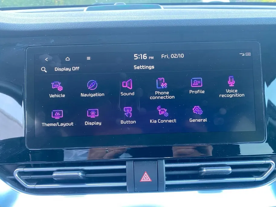 Kia Niro 1.6 GDi PHEV DynamicPlusLine | Climate control | Leder | Stoel,- en stuurverwarming | Keyless | Navigatie | Dodehoek detectie | 16 inch LM-velgen | Parkeercamera |