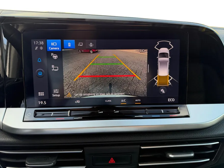 Ford Transit Connect 1.5 EcoBoost PHEV L2 Limited 150 pk Automaat | Adapt. Cruise control | Trekhaak | Parkeersensoren voor en achter | Achteruitrijcamera | Navigatie | Apple carplay & Android auto | BLIS | Voorruitverwarming | 17' inch lichtmetalen velgen |