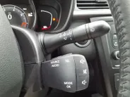Renault Kadjar 1.2 TCe Limited Automaat | Navigatie | Trekhaak | Dealer onderhouden | 1 jaar garantie