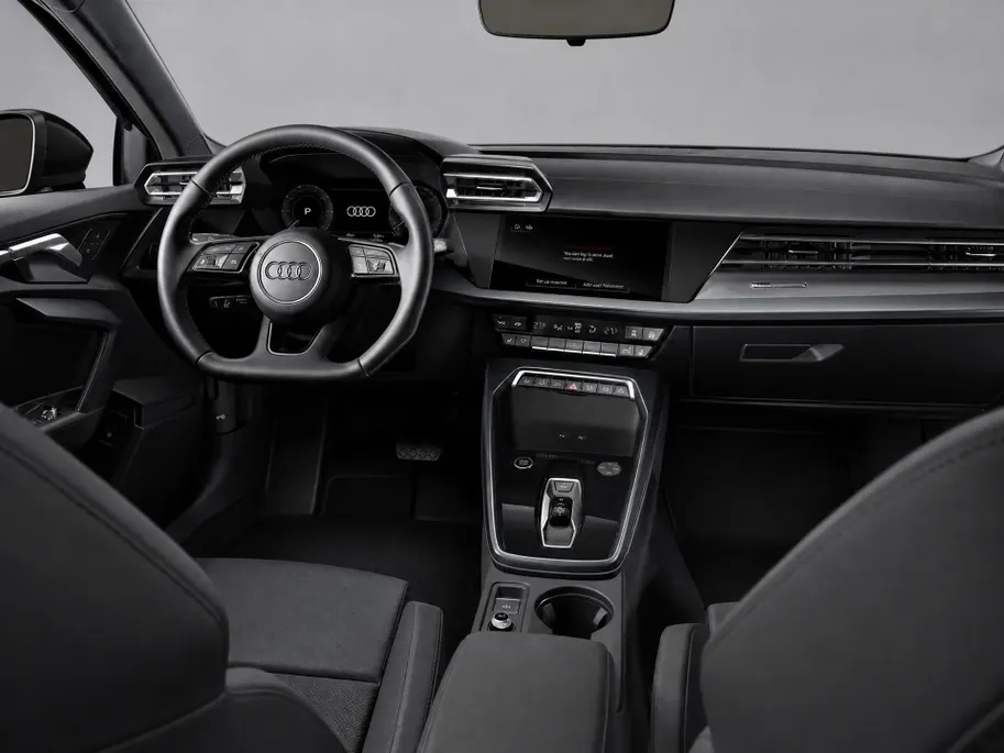 Audi A3 Sportback 40 TFSI e Advanced edition 204 PK · Optiekpakket zwart plus · Assistent rijden en parkeren plus · Lichtpakket plus ambient light · MEGA Sale