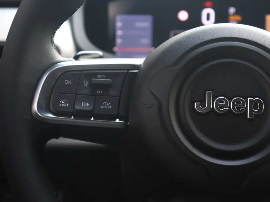 Jeep Avenger 1.2T 136 PK 4xe Overland | Infotainment | Winter | Convenience VERKOCHT