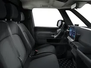 Volkswagen Bedrijfswagens ID. Buzz Cargo Bedrijfswagens Bulli Limited Signature Edition 79kWh 340pk 4M 737747 · ECO-lederen bekleding · 20' LM velgen · Voor en achter spoiler · Zwarte grill ·