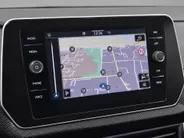 Volkswagen T-Cross 1.5 TSI 150pk DSG R-Line Edition · Camera · Apple/Android Car Play · Trekhaak · P-Sensoren · Navigatie · Stoelverwarming · 17'' Inch ·