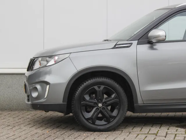 Suzuki Vitara 1.4 S Allgrip Automaat | Navi | Adap. Cruise | Clima