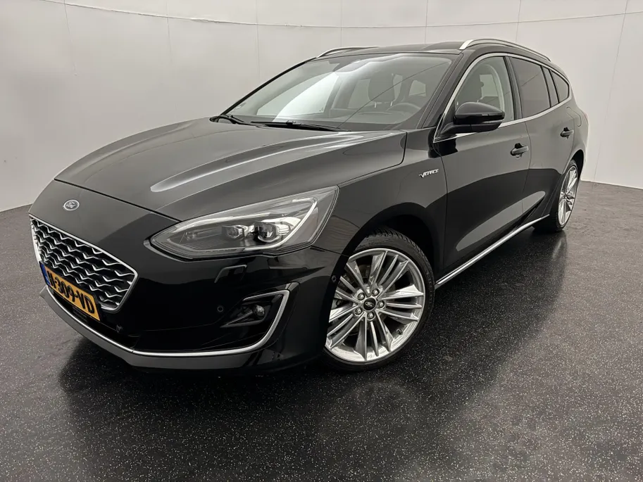 Ford Focus Wagon 1.5 EcoBoost Vignale | 182 PK | Trekhaak afneembaar | Winter Pack | Family Pack | Comfort Pack | Parking Pack |