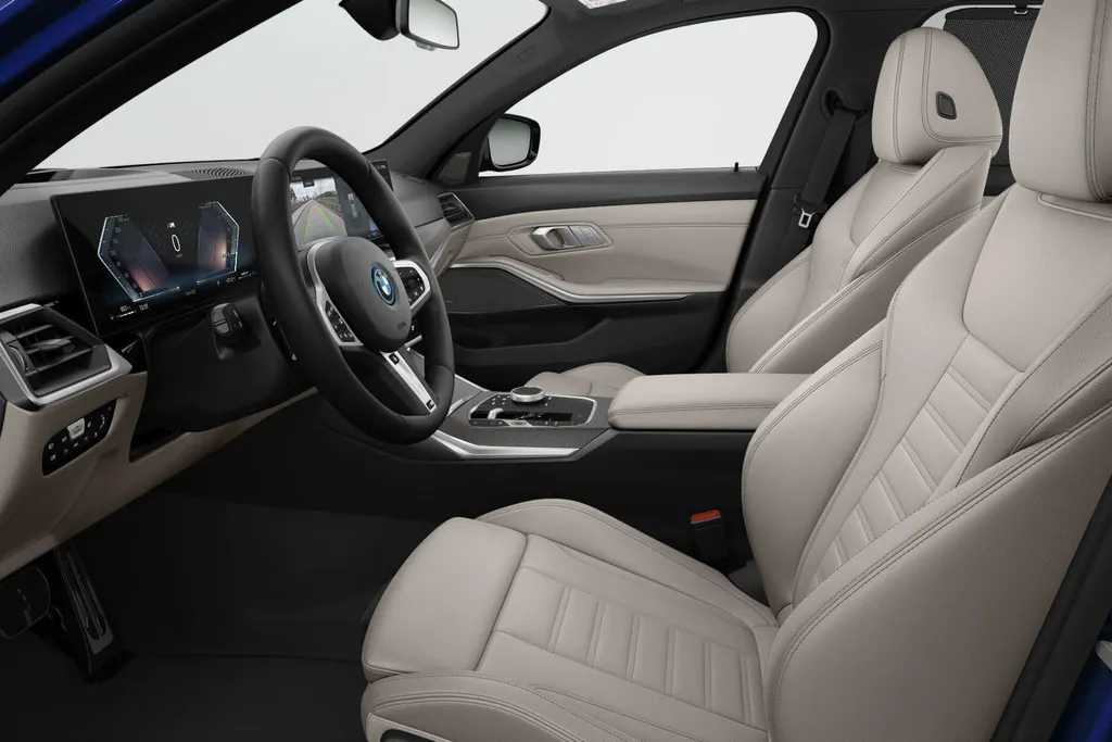 BMW 3 Serie Touring 320e Innovation Pack M Sportpakket