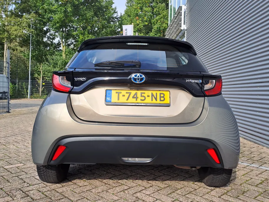 Toyota Yaris 1.5 Hybrid Active AUTOMAAT | Navigatie | Adaptieve Cruise | Climate | Camera | Rijstrooksensor met correctie | Apple Carplay/Android Auto