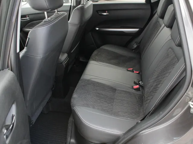 Suzuki Vitara 1.4 Boosterjet Style Smart Hybrid | Alle kleuren leverbaar!