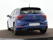 Volkswagen Polo 1.0 TSI 110pk DSG R-Line · Camera · Matrix LED · Stoelverwarming · Apple/Android Car Play · ACC · P-Sensoren · 17'Velgen ·