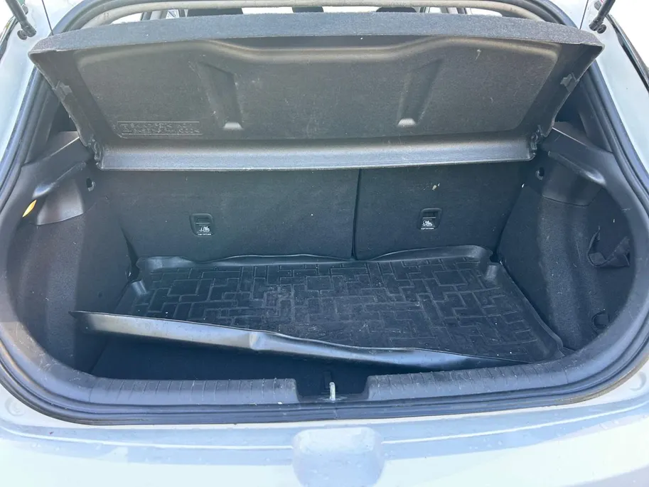 Hyundai i20 1.0 T-GDI i-Motion INCL. EXTRA VELGENSET! Nu RIJKLAARPRIJS incl. 12 Maanden garantie! Premiumpakket gratis!