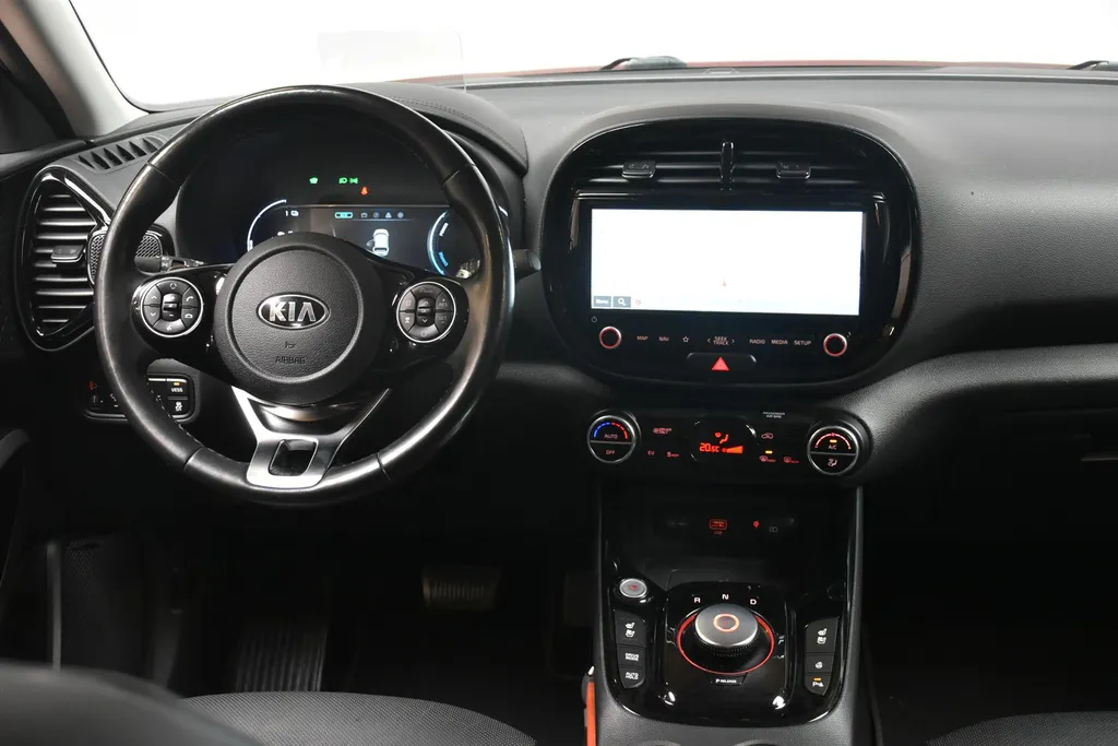 Kia e-Soul 64kWh ExecutiveLine I SOH 100% I TREKHAAK