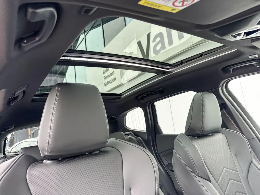 BMW iX1 eDrive20 67 kWh M Sport Edition