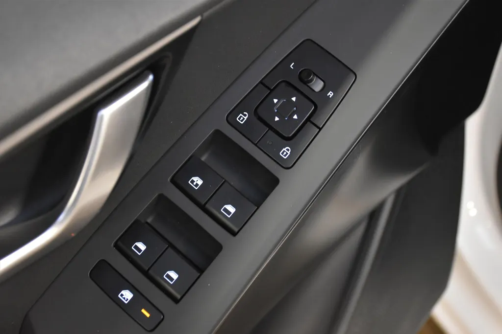 Kia Niro 1.6 GDi Plug-in Hybrid DynamicLine |Carplay |Camera |Cruise |25dkm!