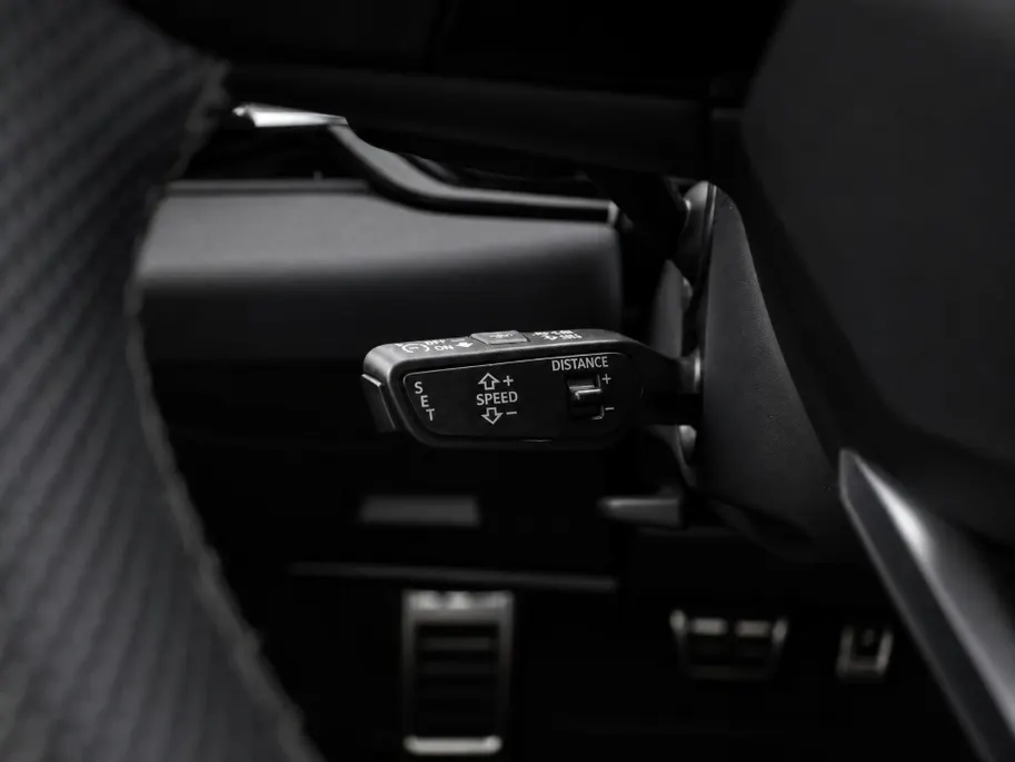 Audi A6 Limousine 2.0 e-hybrid quattro S Edition 299 PK Audi Sport 21'' · Tech Plus pakket · Akoestische glas · Lichtpakket Pro