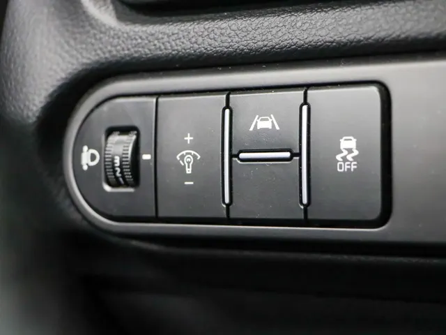 Kia Ceed 1.0 T-GDi DynamicPlusLine