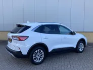 Ford Kuga 2.5 PHEV 225 pk Titanium Navigatie-Draadloos opladen-achteruitrijcamera-parkeersensoren