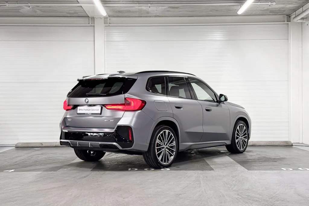 BMW iX1 eDrive20