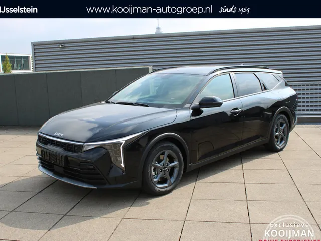 Kia K4