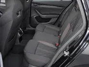 Škoda Octavia Combi 1.4 TSI 245PK DSG iV RS PHEV · Camera · Wegklapbare Trekhaak · Cruise Control · Stoelverwarming · 19'' Inch ·