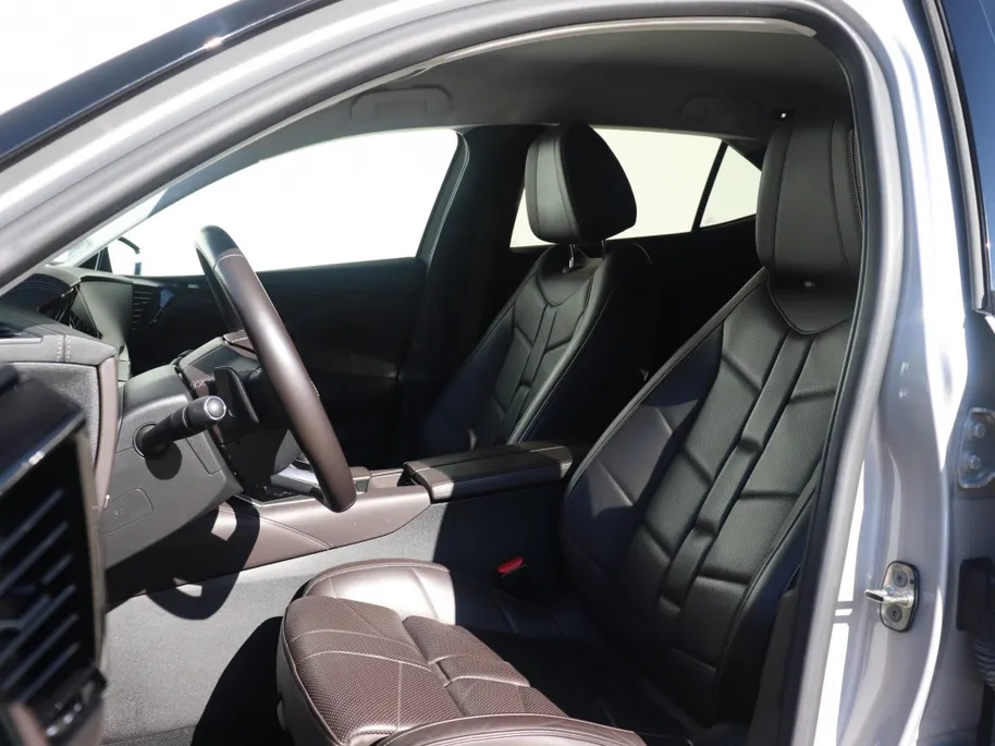 DS DS 4 E-Tense 225 PK La Première | Leder | HUD | Focal | 19'