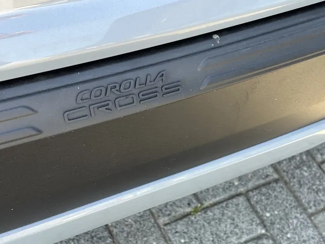 Toyota Corolla Cross Hybrid 140 Dynamic | Parkeersensoren V+A | All Seasons