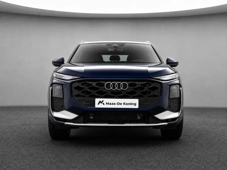 Audi Q3 e-hybrid S edition 272 PK · Techniekpakket plus · Privacy glas · S line interieur met sportst.
